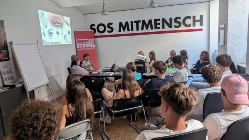 Zivilcourage-Workshop der 6E bei SOS Mitmensch